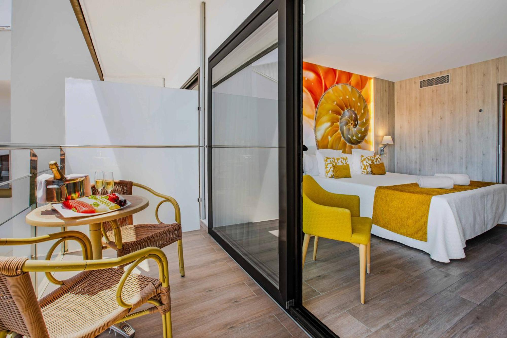 Sumus Stella And 4s Adults Recommended 4* Pineda De Mar